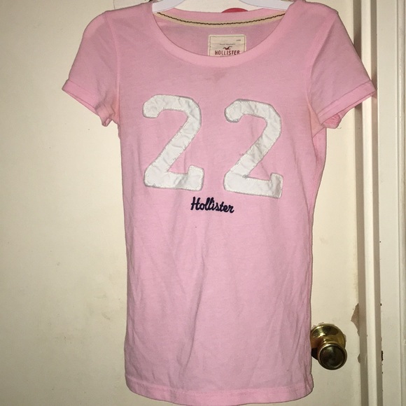 Hollister Tops - Hollister CO juniors babyfit pink t-shirt